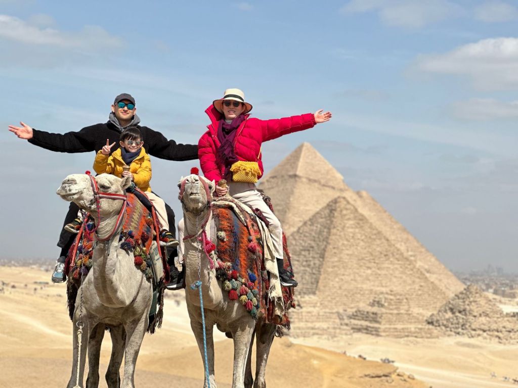 img-20250327-wa00037641672487417243337